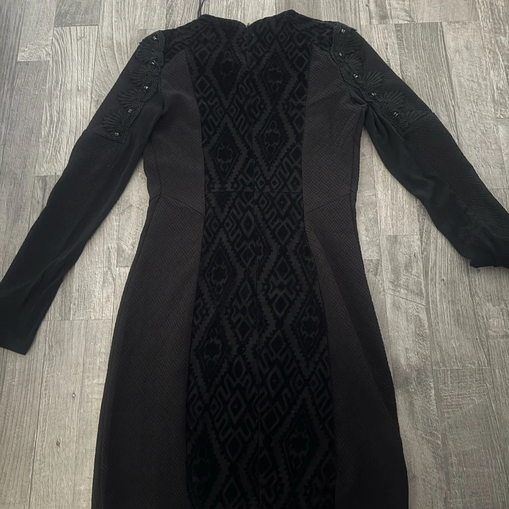 C. Luce Black Long Sleeve Lace Dress - Picture 2 of 8